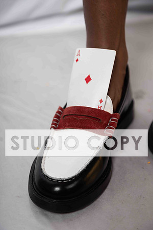 321A9571